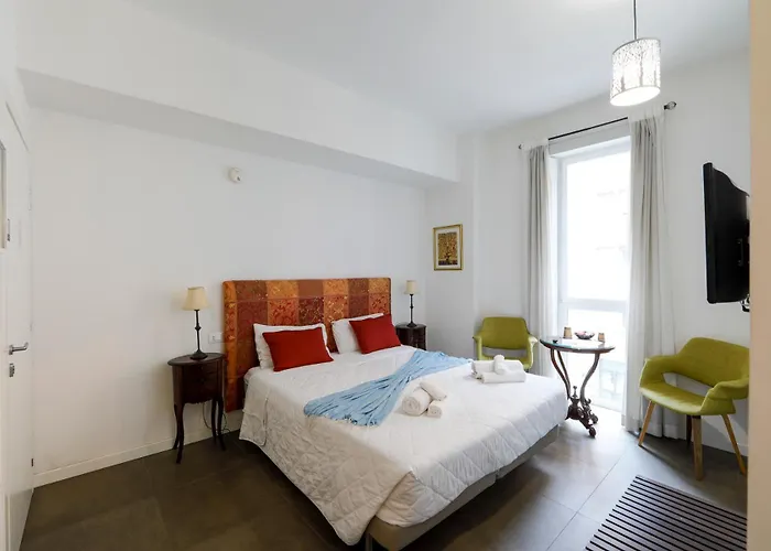 G House 3*