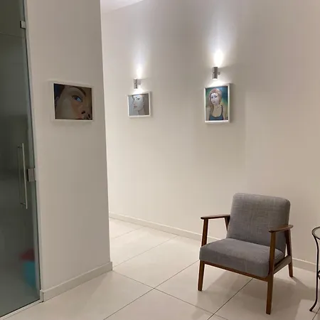 G House *
