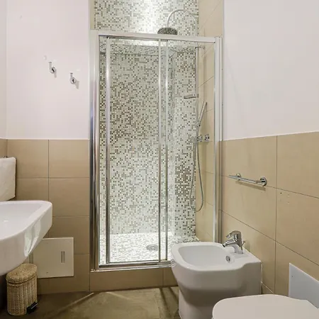 G House 3* بولونيا