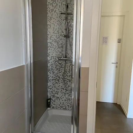 Affittacamere G House *